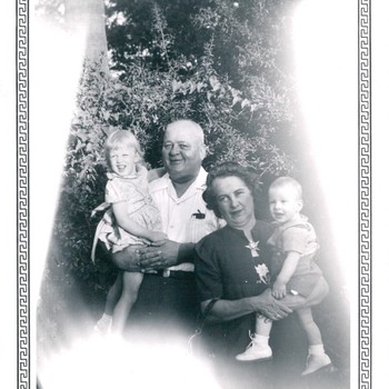 Photo of Bombi Dausin